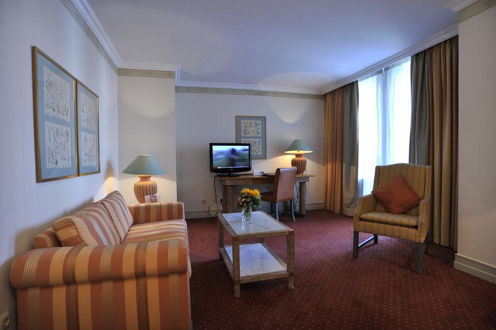 Hotel Olymp Munich Eching  Zewnętrze zdjęcie