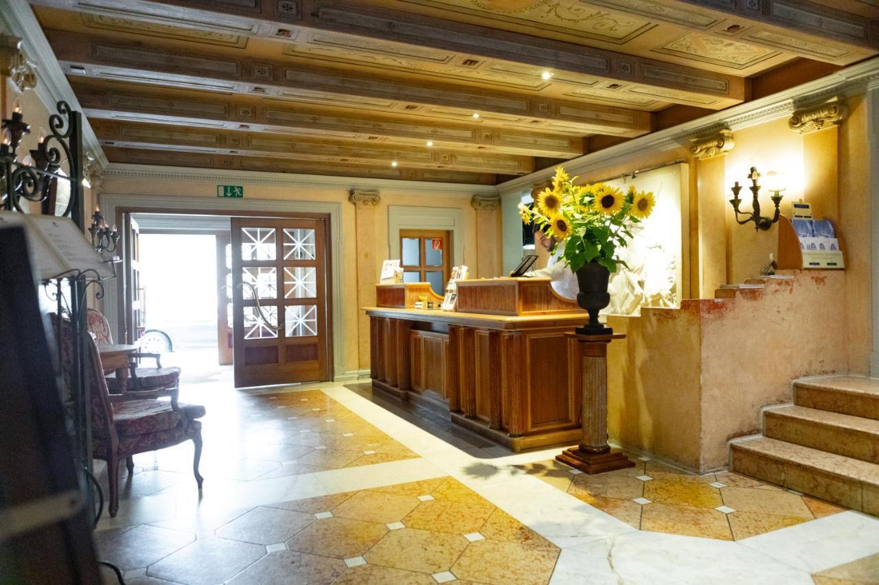 Hotel Olymp Munich Eching  Zewnętrze zdjęcie