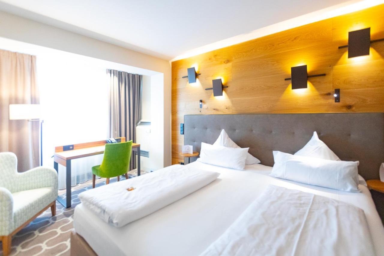 Hotel Olymp Munich Eching  Zewnętrze zdjęcie